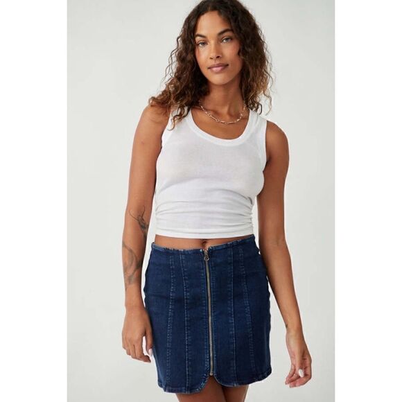 NWT Free People We the Free Layla Denim Mini Skirt in Deep Indigo, Size 10 - Picture 4 of 16